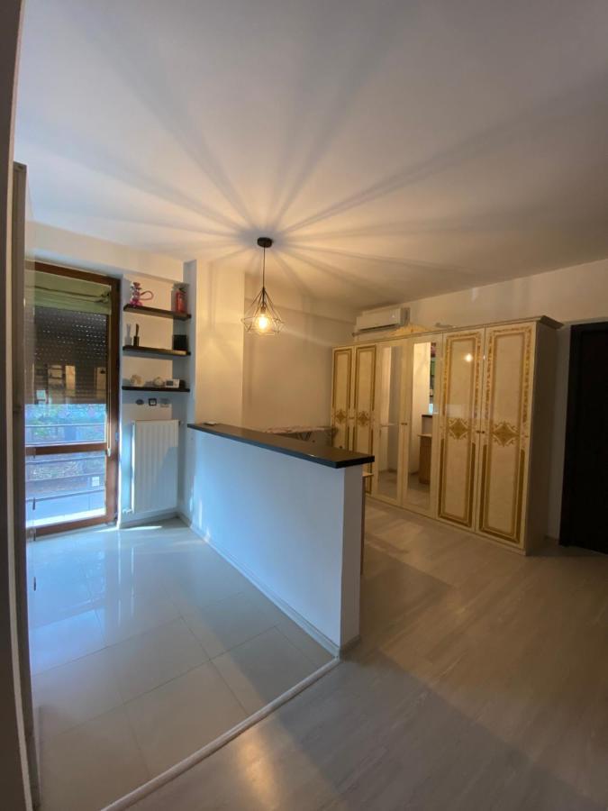 Apartament 3 Camere Bacău Exterior foto